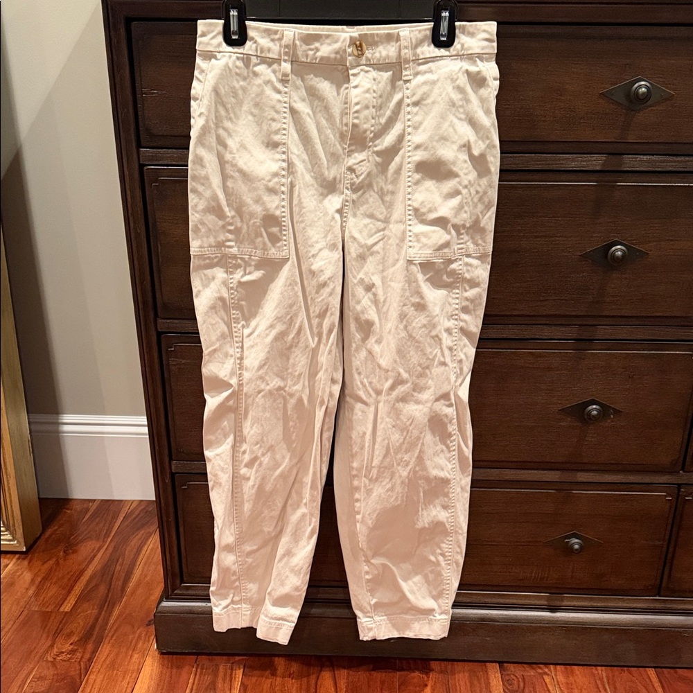 Vuori Women's Off-White Cargo Trousers